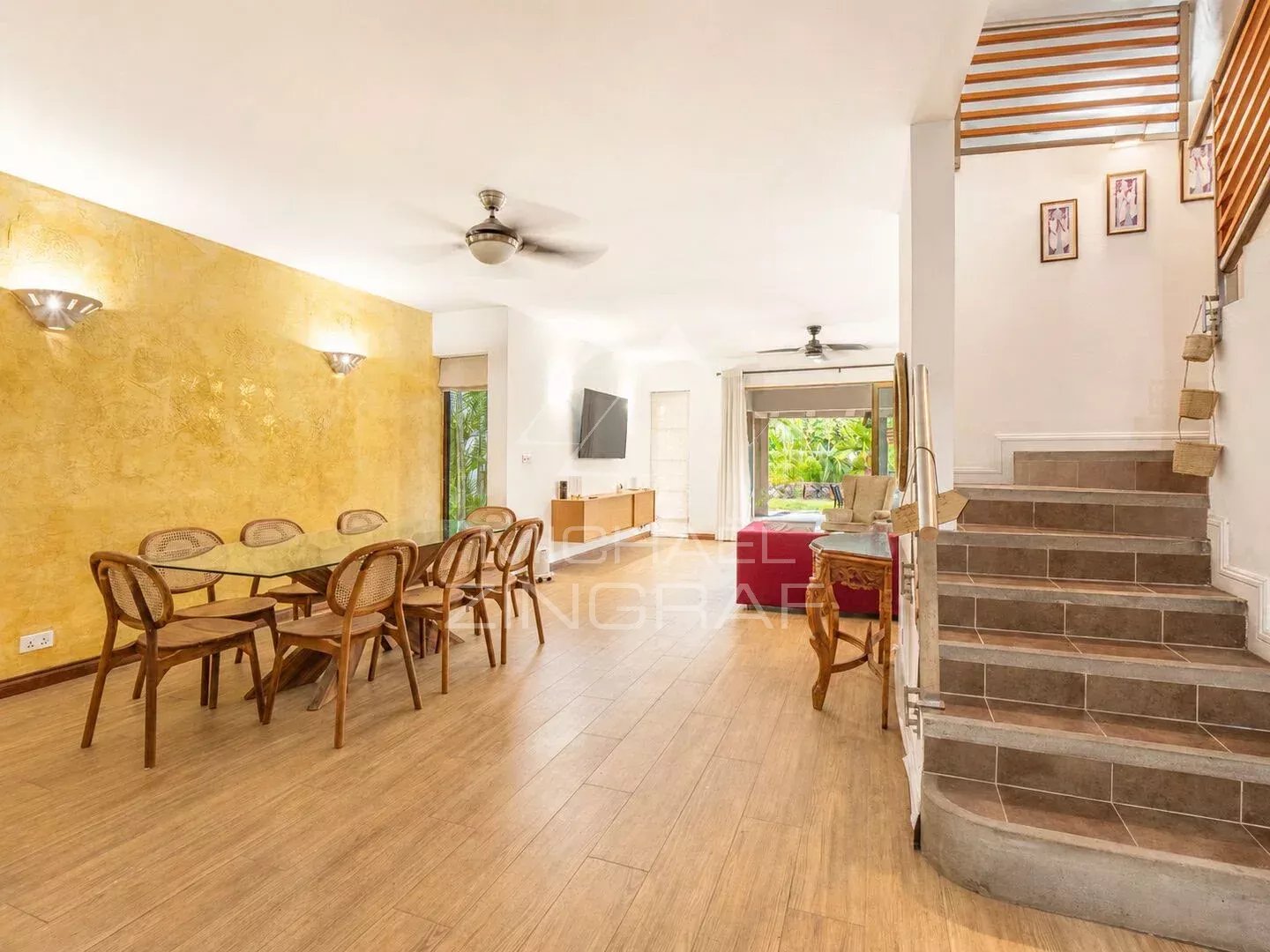 Elegant Fully Furnished 3-Bedroom En-Suite Duplex with Private Garden – Black River