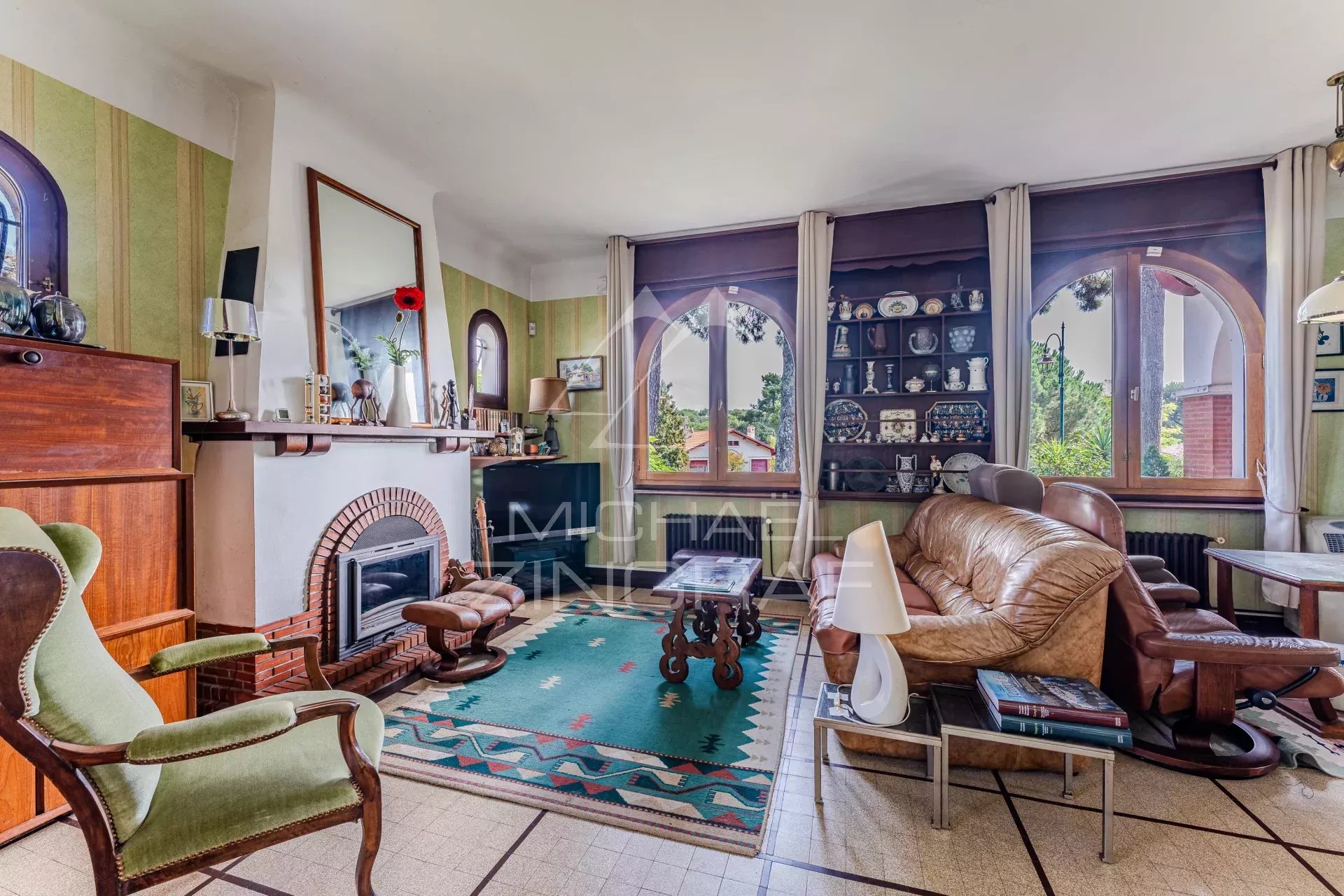 Abatilles - Charmante Maison de Caractère à Rénover