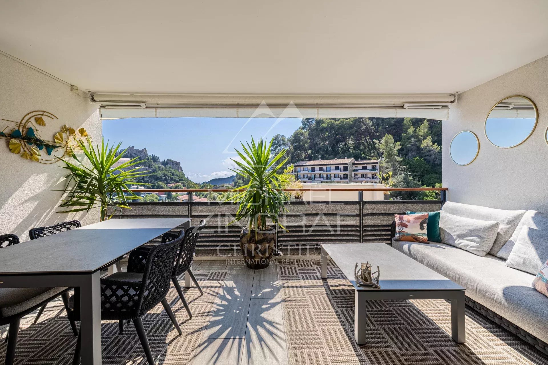 Èze – Exceptional Apartment in a Recently built Residence