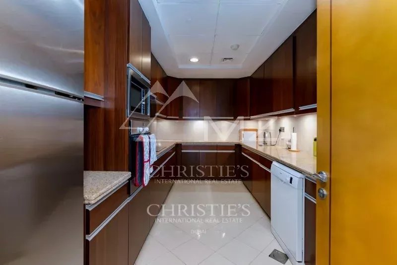 Large 2 bed apt | Study | Tenanted | Marina views