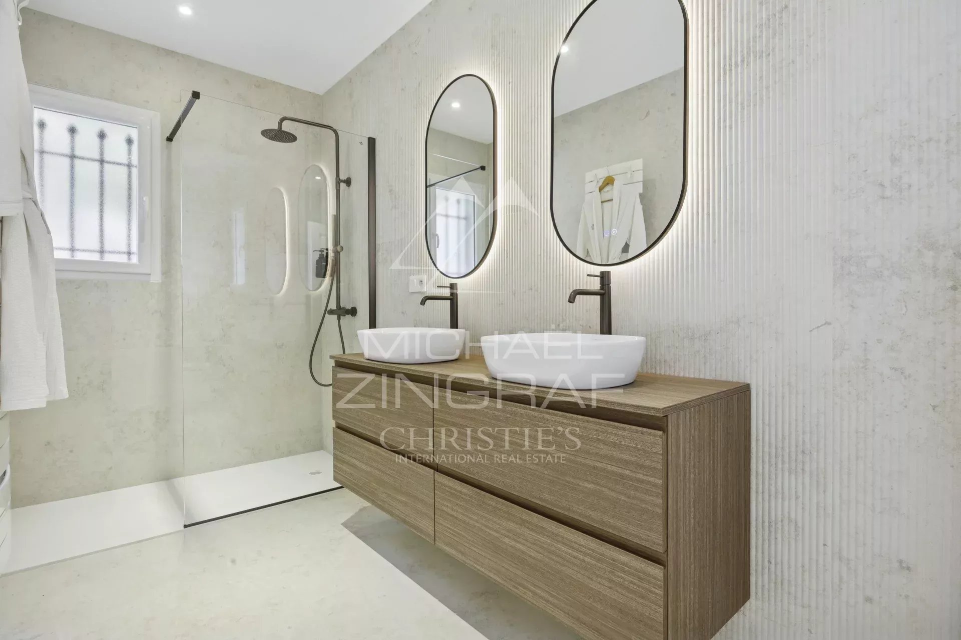 Les Adrets de l'Esterel - renovated villa close to Cannes