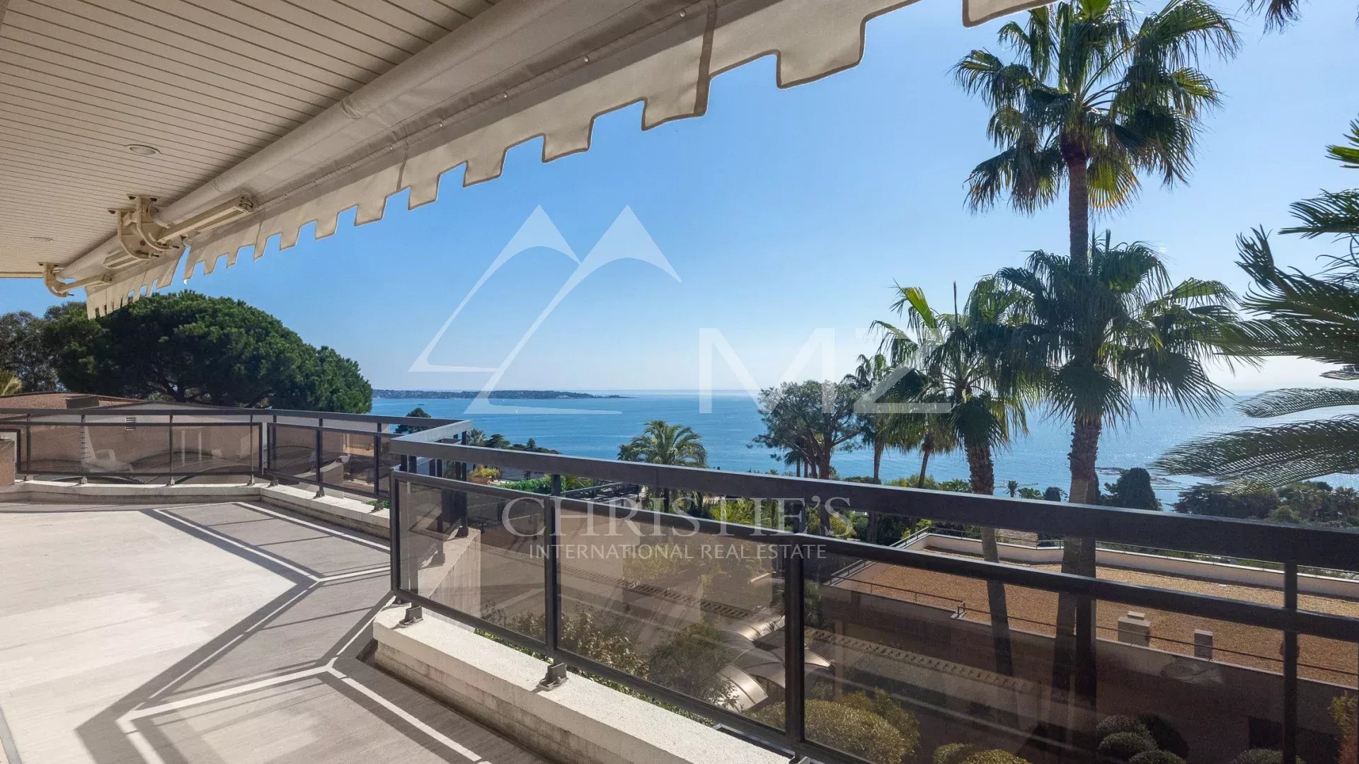 Wohnung im obersten Stockwerk