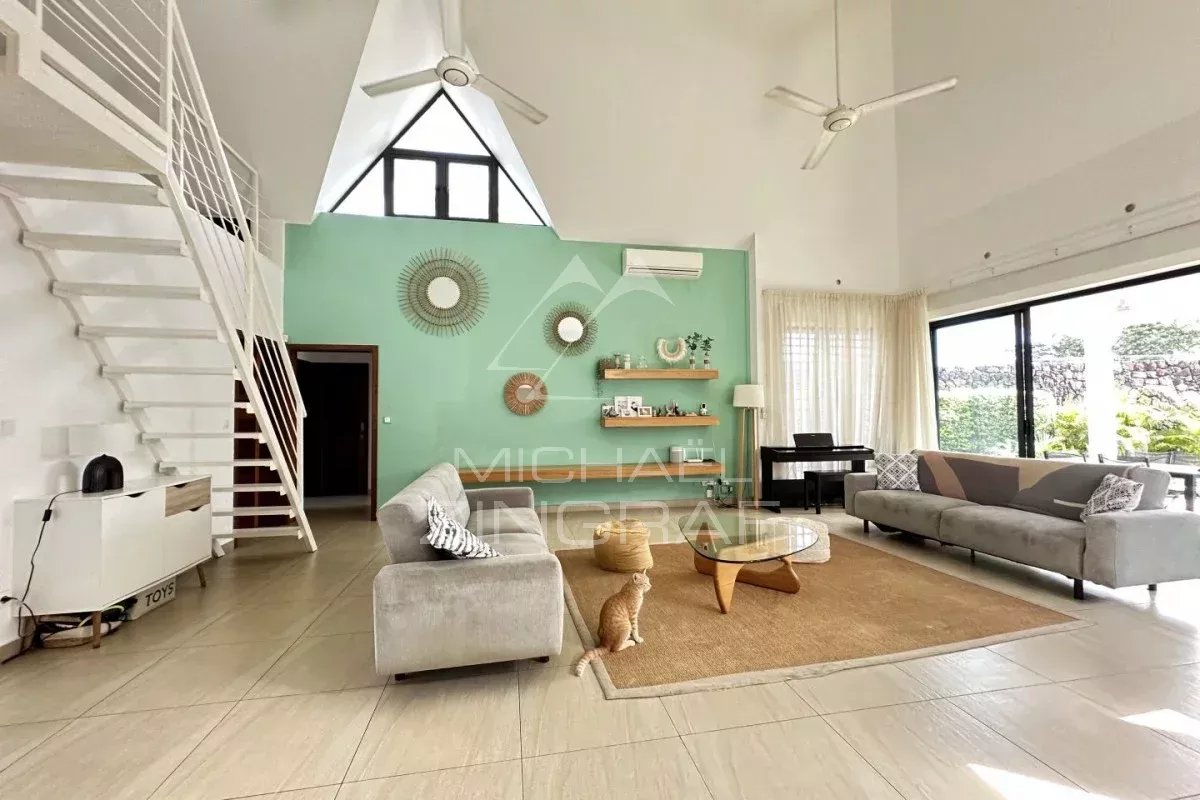 Villa de Prestige au Cœur d'une Résidence Sécurisée – Grand Baie