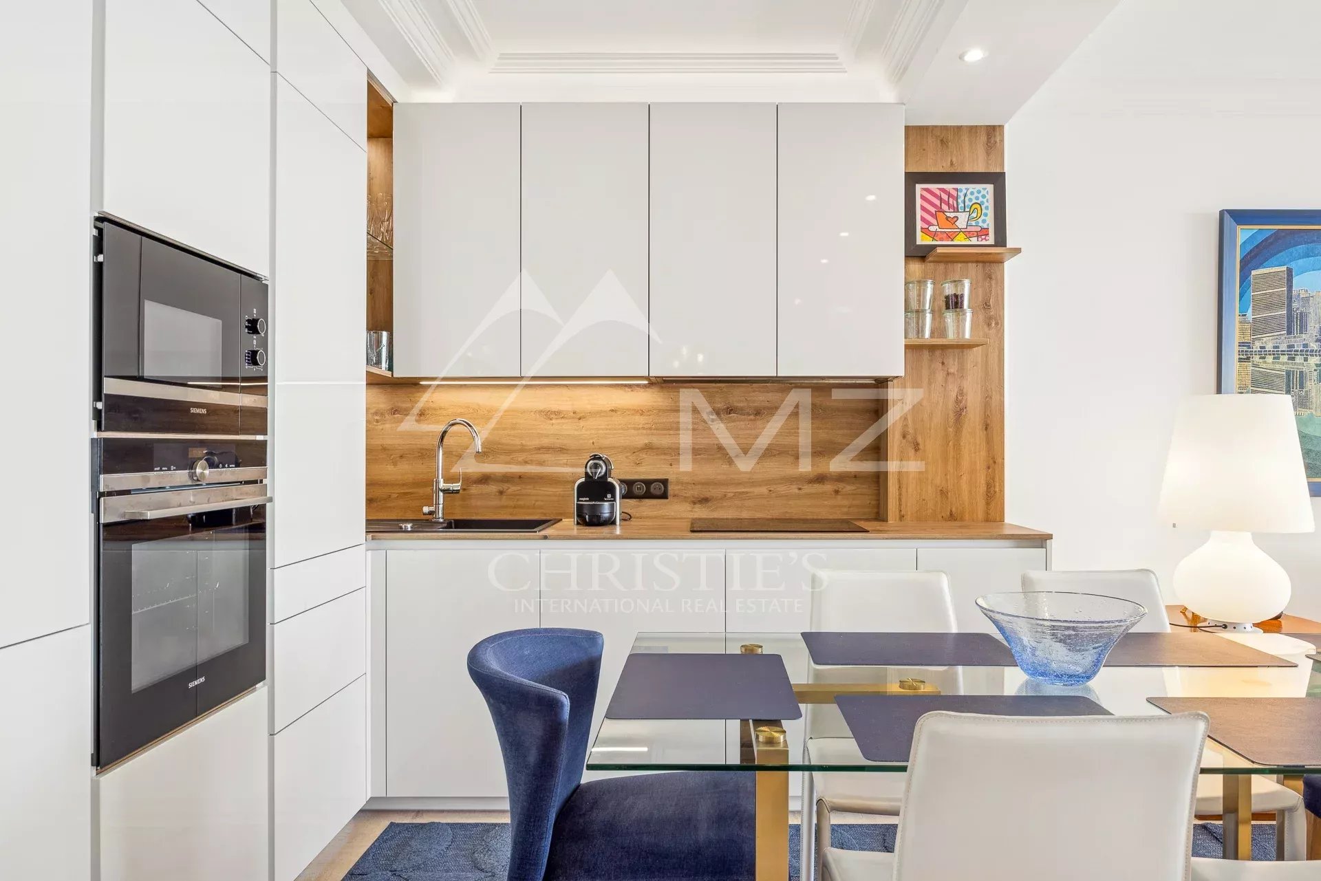 Hervorragende Wohnung in einer prestigeträchtigen Residenz