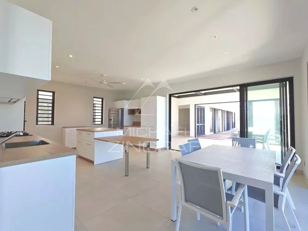 Penthouse en front de mer à Poste Lafayette