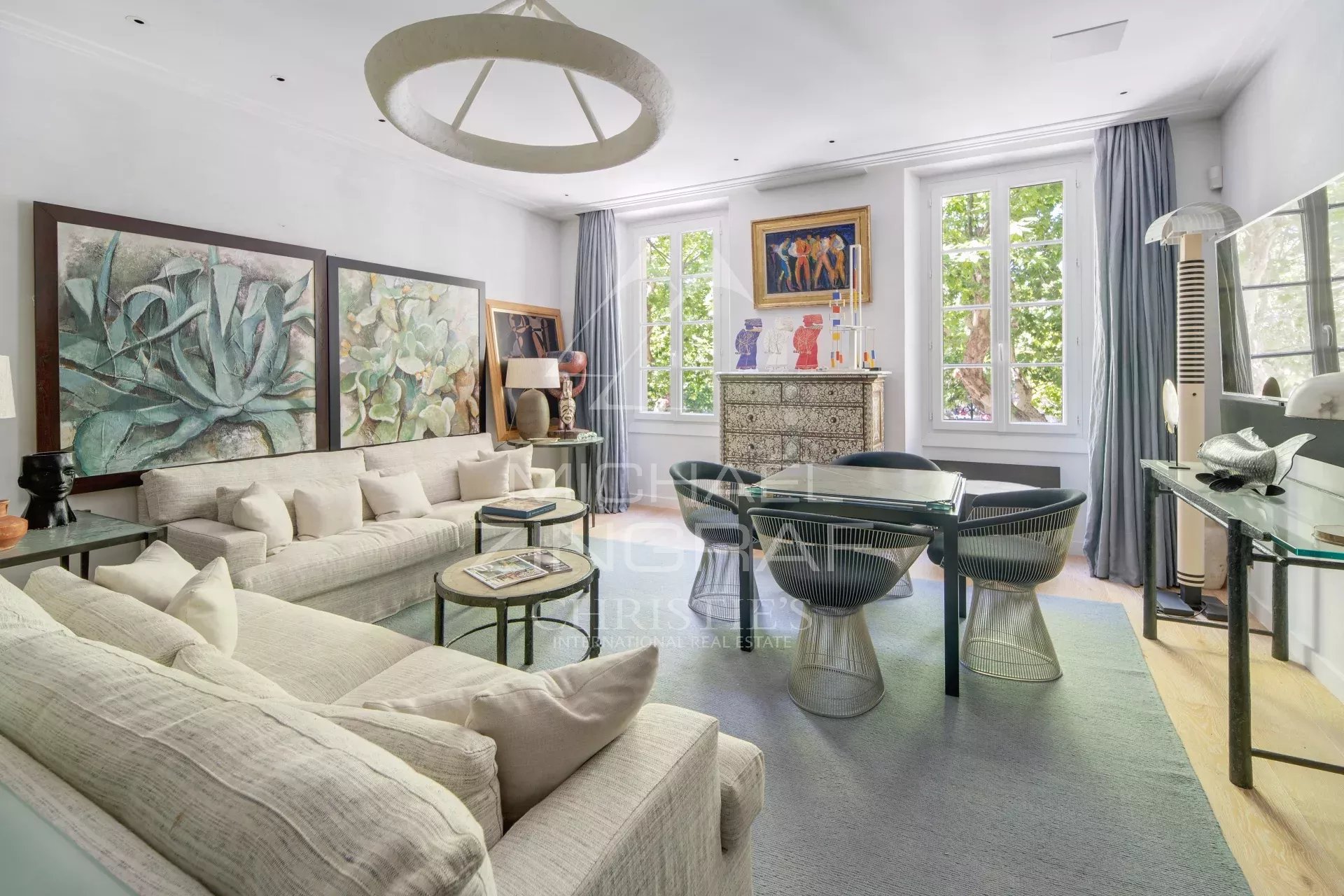 Centre-ville, à deux pas de la Place des Lices - Appartement avec studio attenant