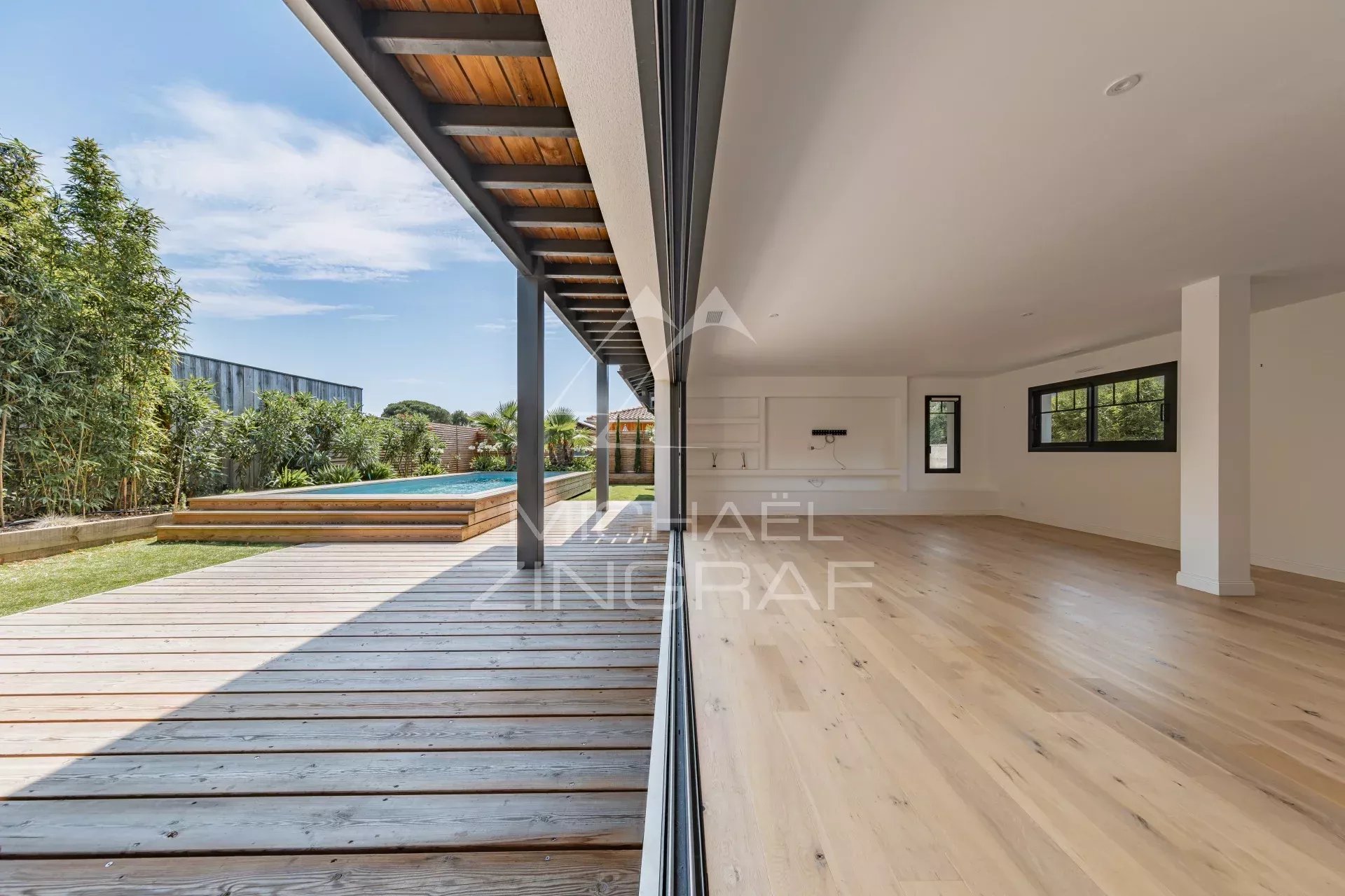 LA TESTE DE BUCH PROCHE COMMERCES - VILLA DE 6 PIÈCES AVEC PISCINE