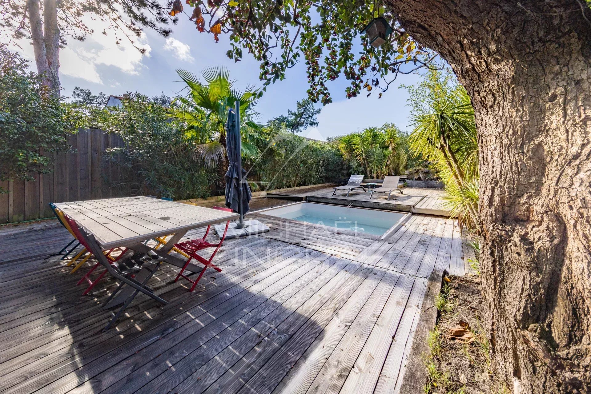 MOULLEAU / CERCLE DE VOILE – VILLA D’ARCHITECTE AVEC PISCINE, PLAGE À PIED