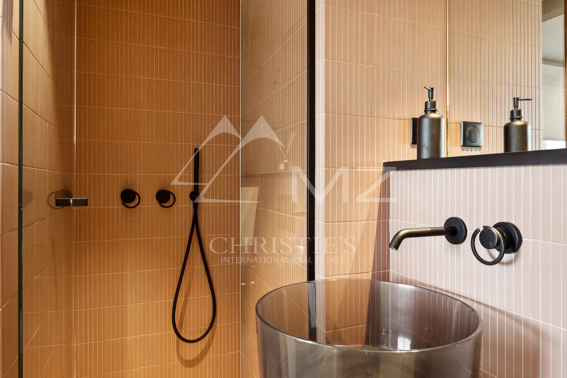 Cannes Croisette - Magnifique appartement 4 pièces vue mer