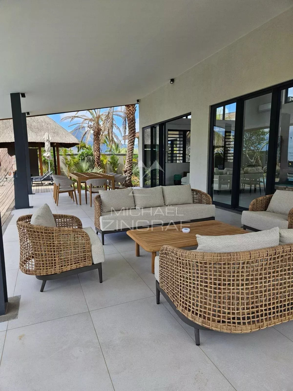 VILLA CONTEMPORAINE EN REVENTE – ÉCO SAVANAH, RIVIERE NOIRE