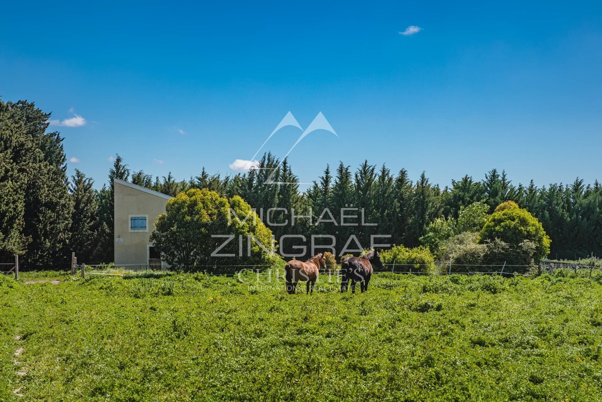 Schönes Anwesen - in der Nähe von Avignon