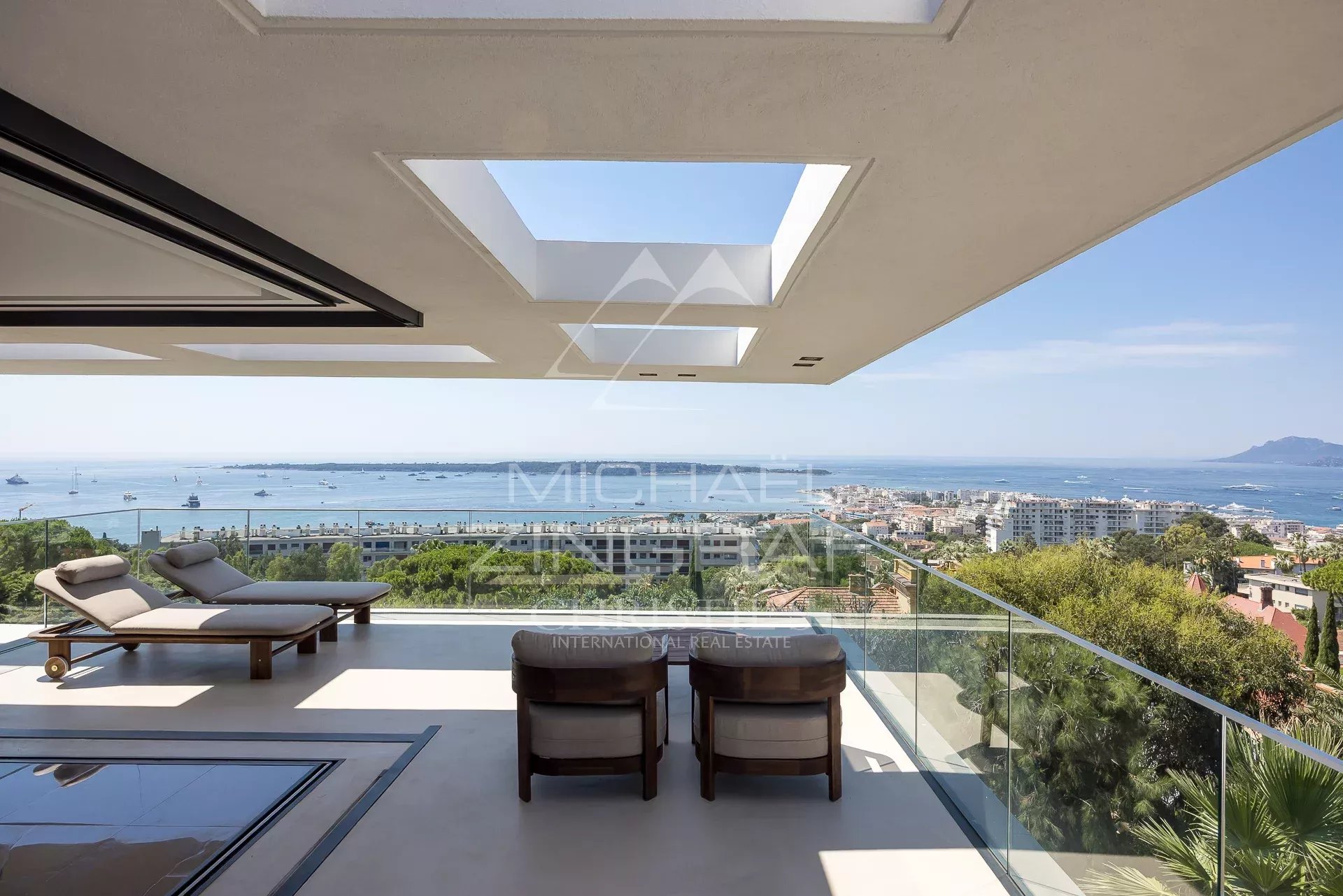 Cannes – Panoramic sea view