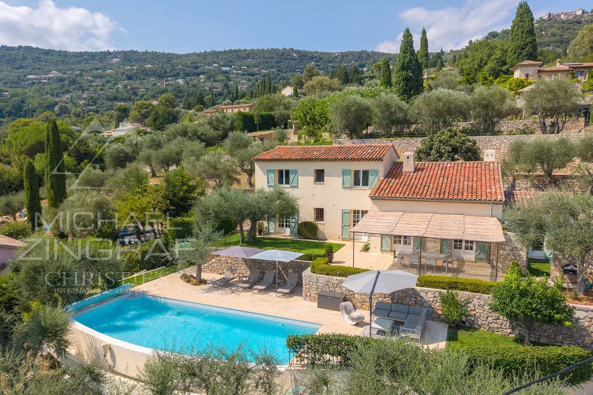 Familienvilla mit Panoramablick