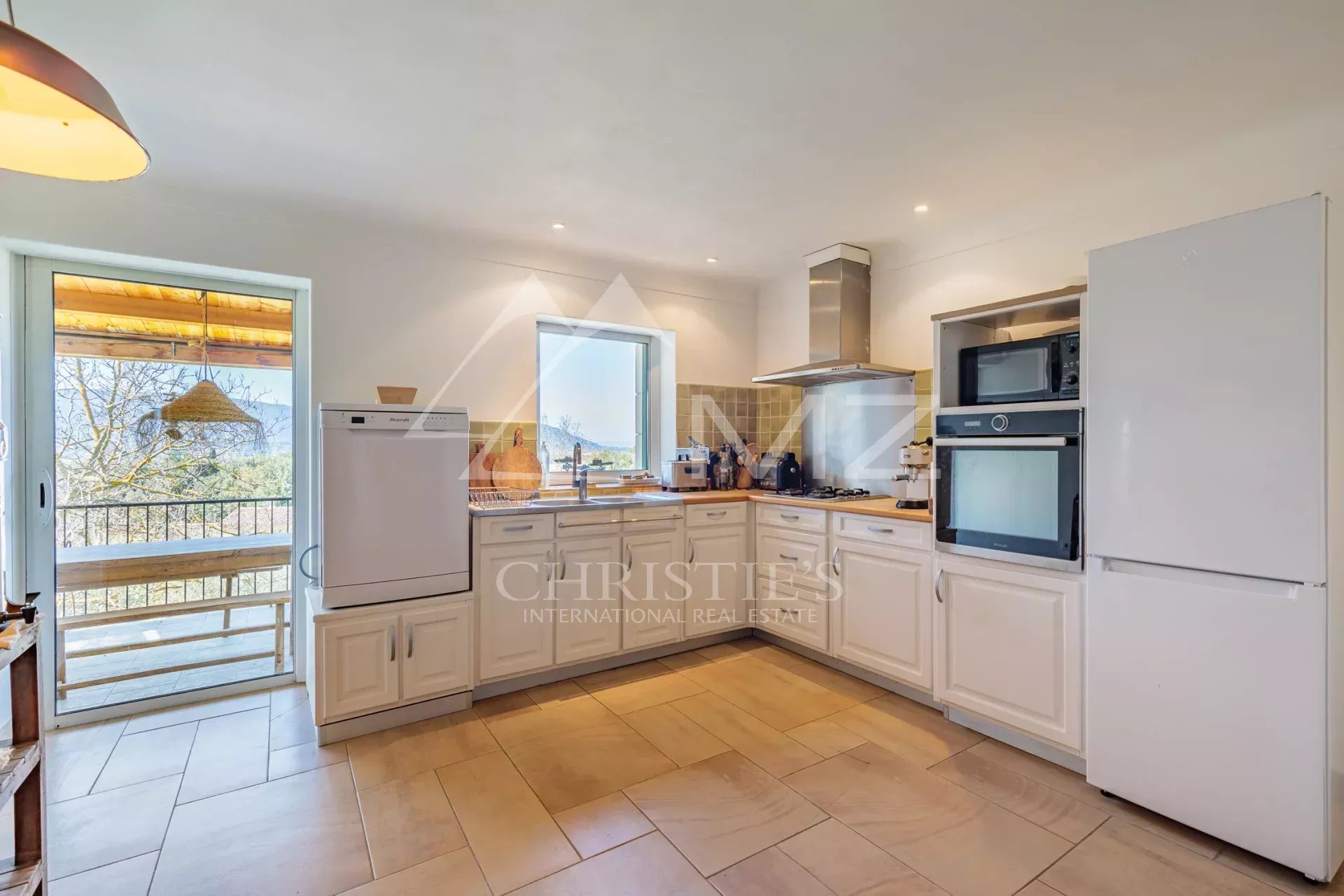 Gordes - Superbe maison avec vue sur le Luberon et piscine