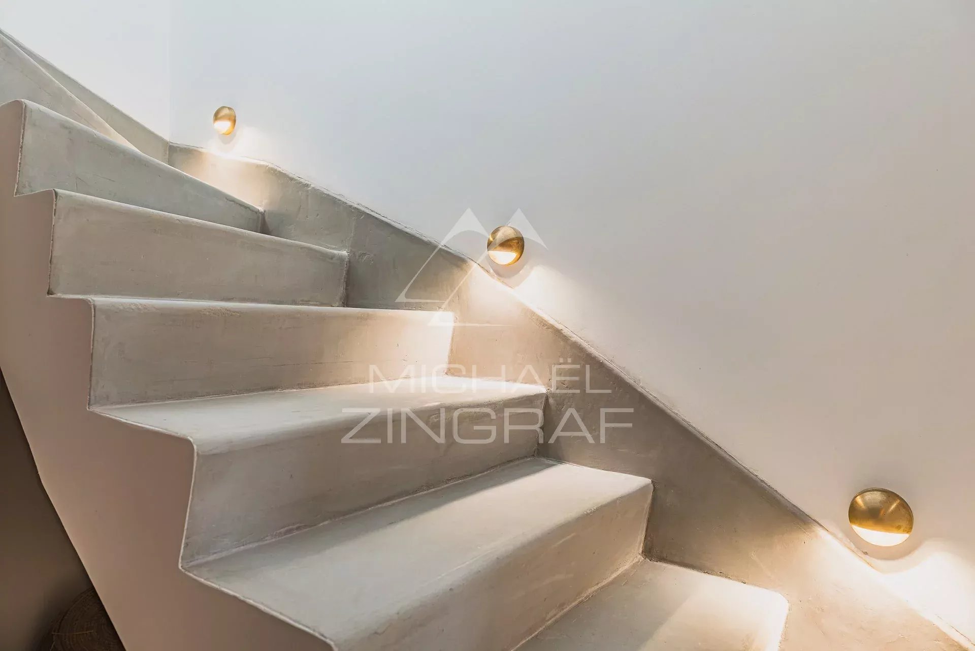 Außergewöhnliches Haus in ruhiger Lage