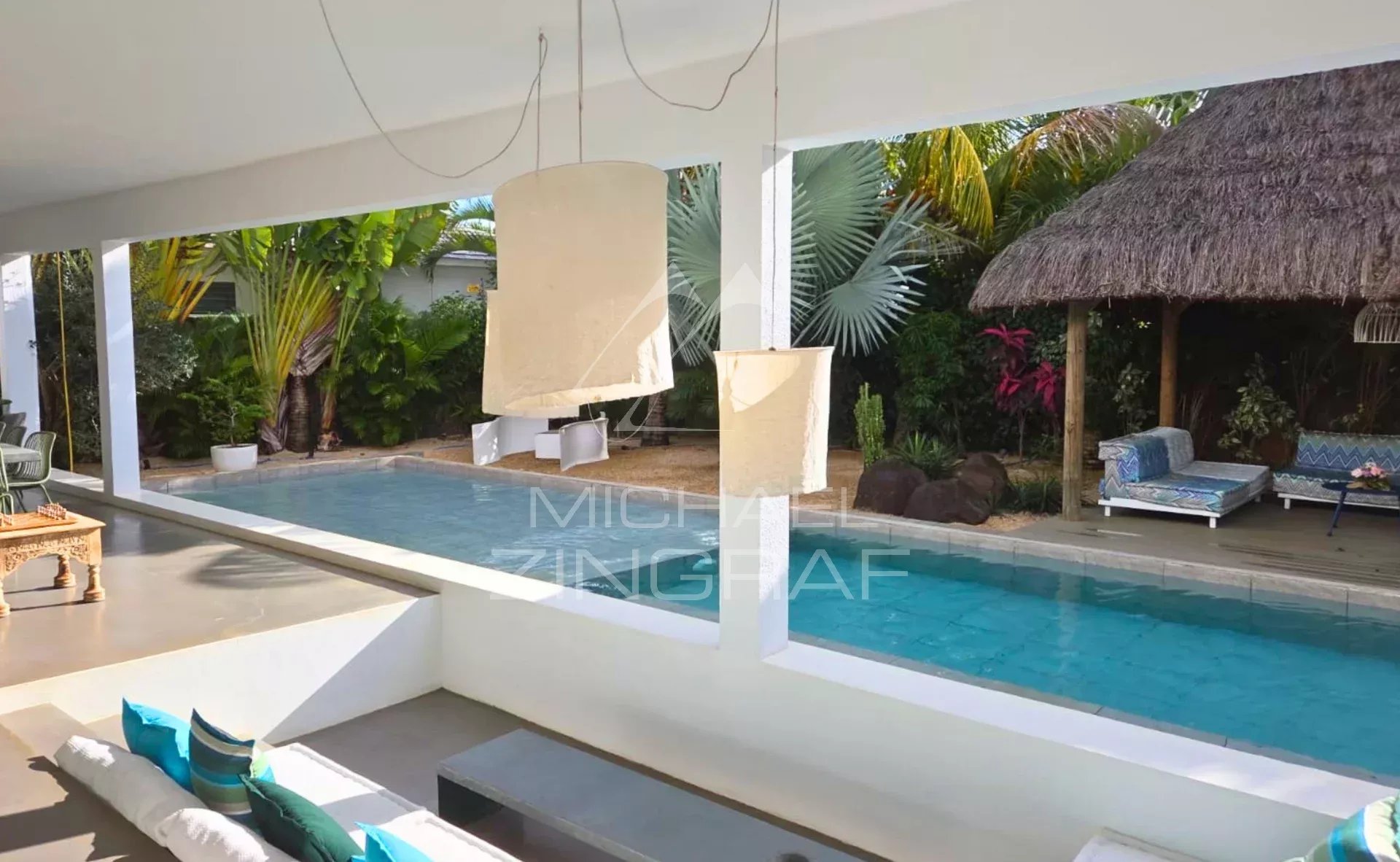Spacieuse villa de 4 chambres avec prestations haut de gamme – Grand Baie