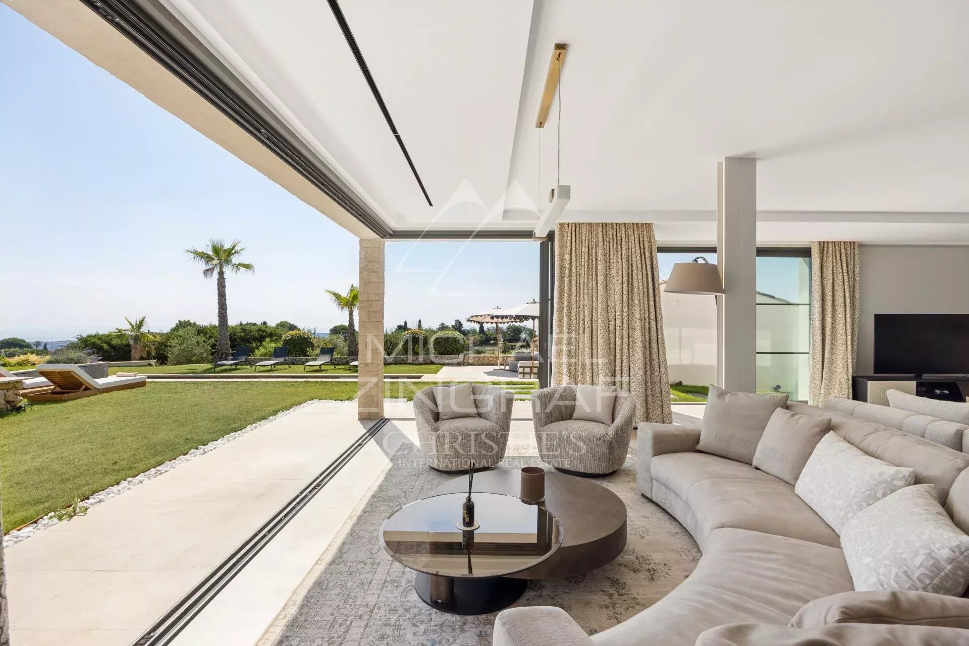 Super Cannes – Stunning Contemporary Villa with Panoramic Sea View – Private Estate