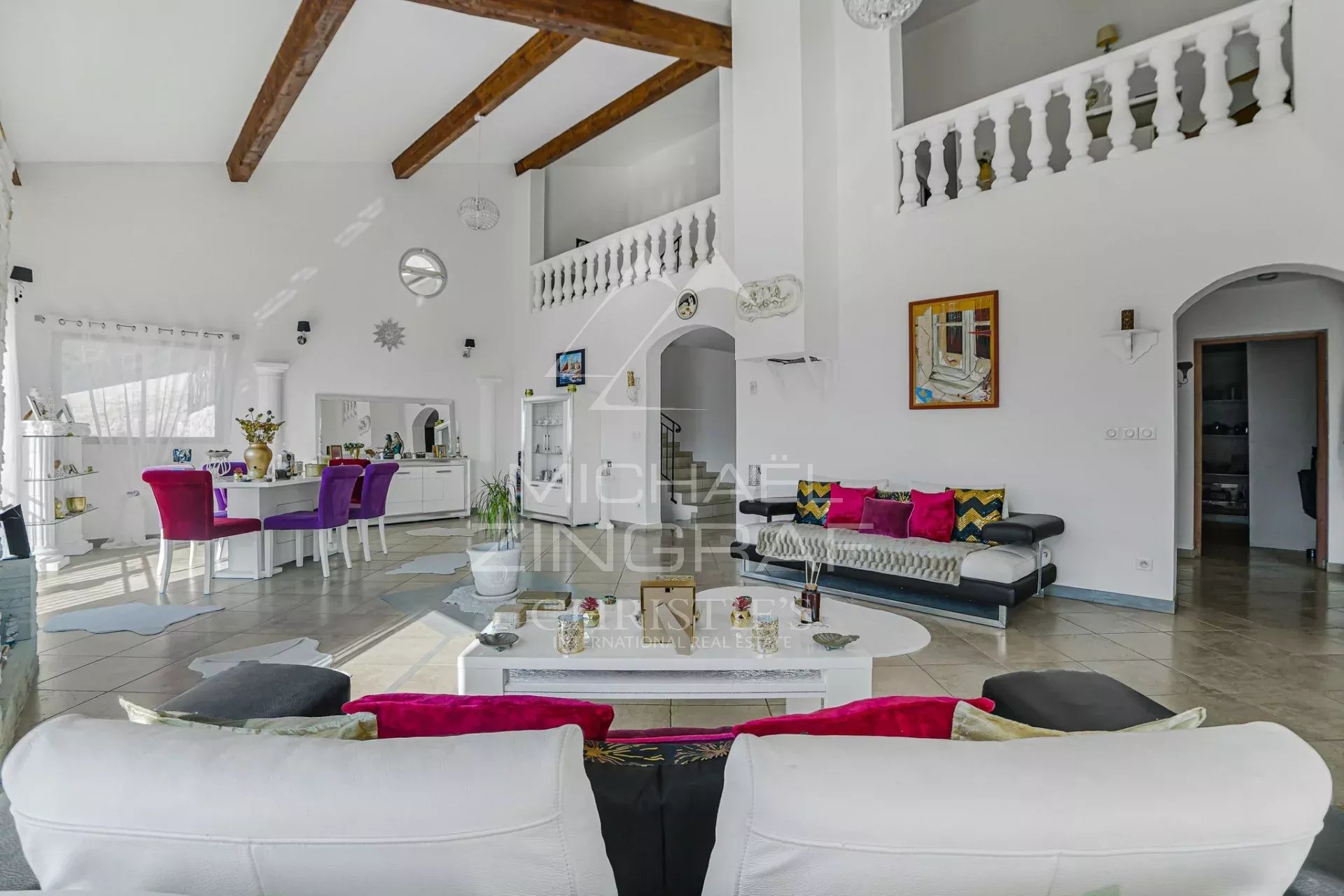 Proche Nice - Colomars - Superbe propriété familiale