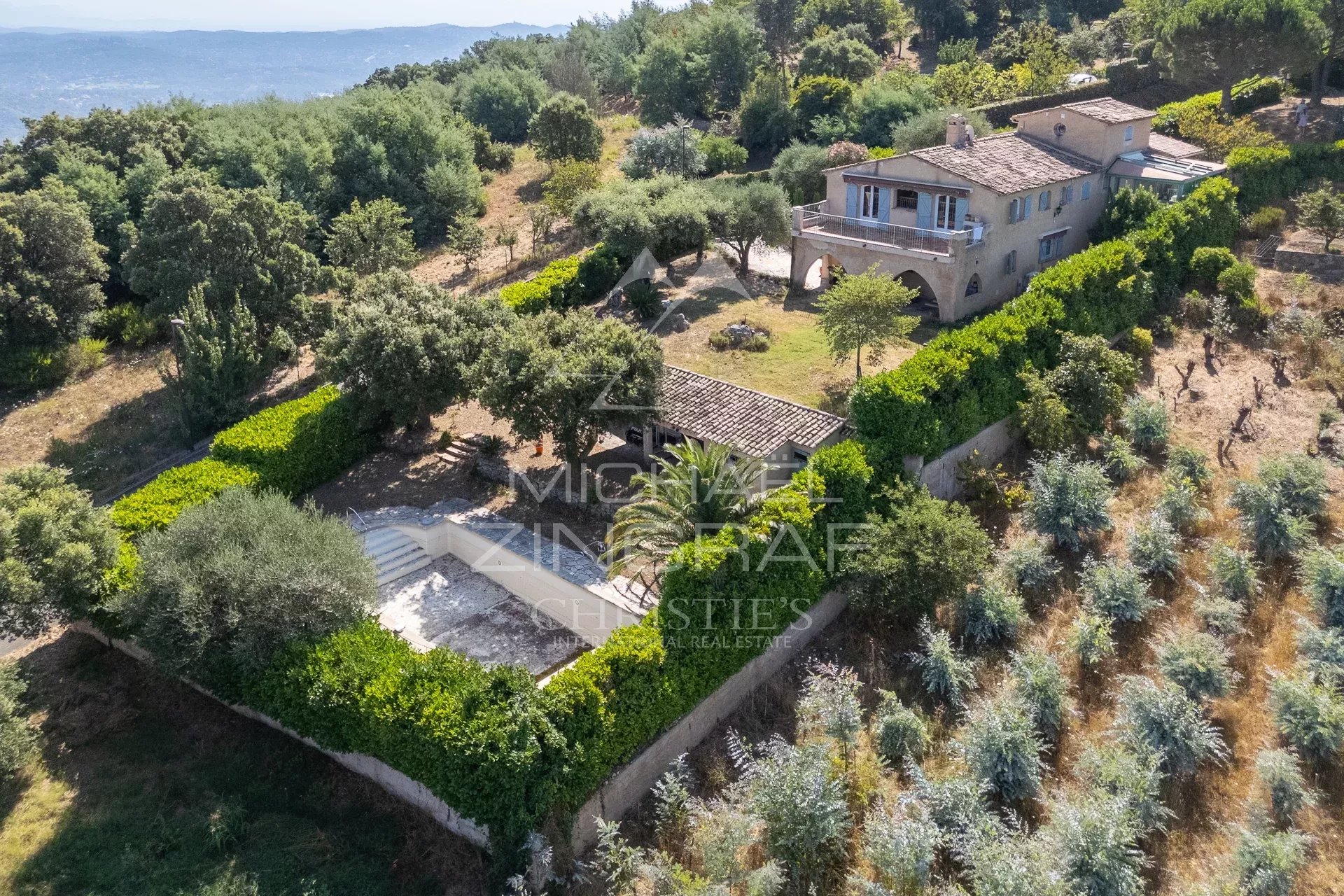 CHARMING PROPERTY IN TANNERON