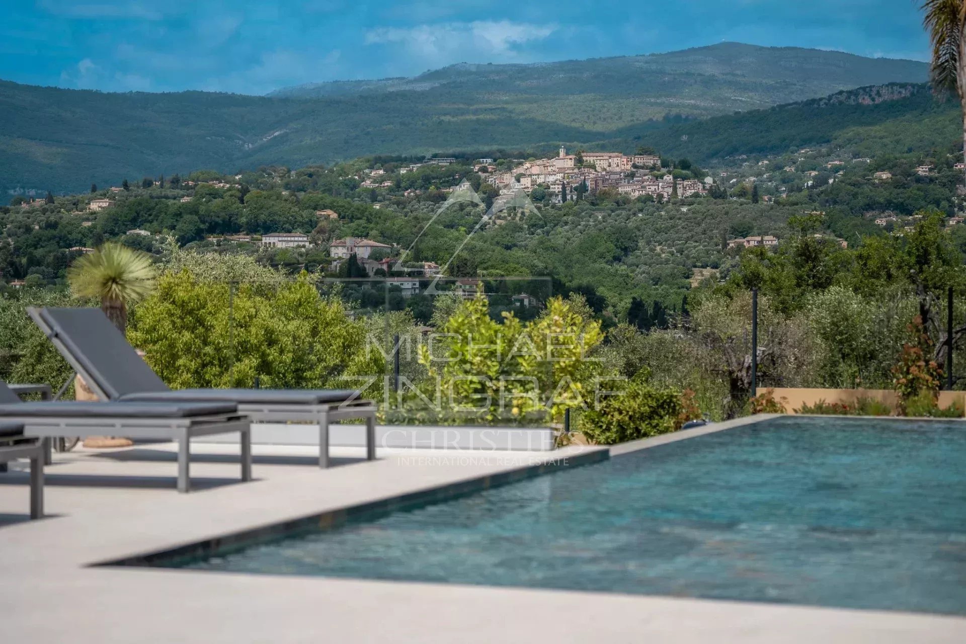 Opio – Villa contemporaine d'exception au sein d'un domaine privé
