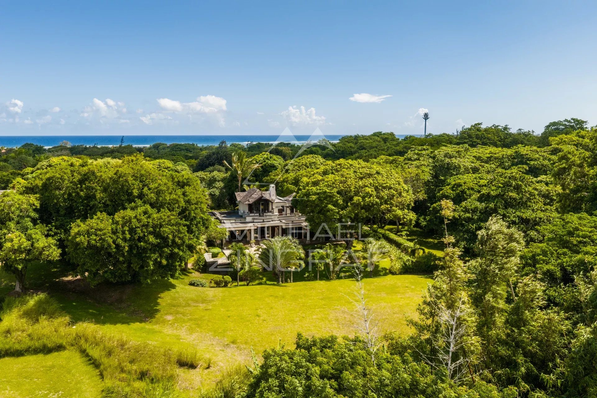 Ile Mauritius - Villa am Golf - schöner Schatten