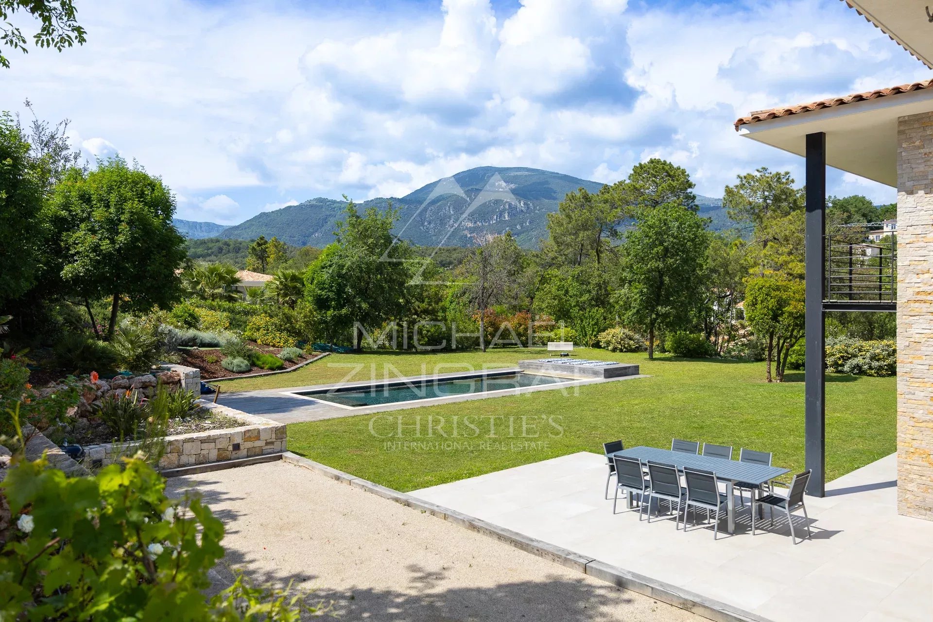 Zeitgenössische Villa