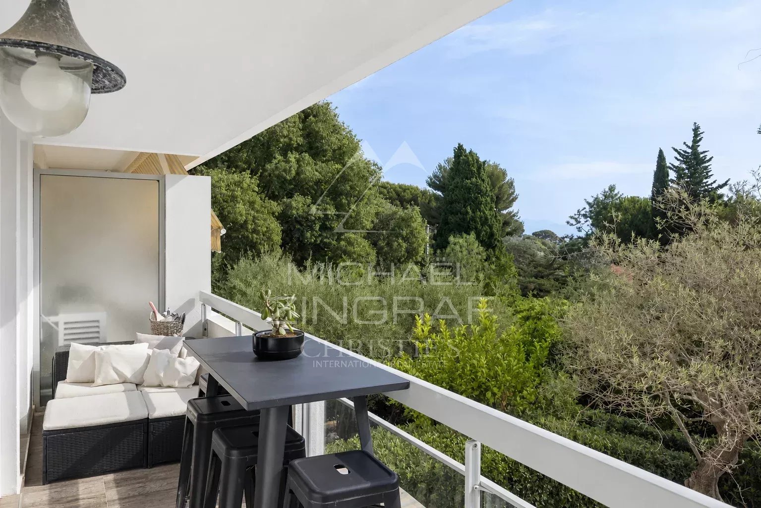 Élégant 3 pièces en étage au cœur du Cap d’Antibes
