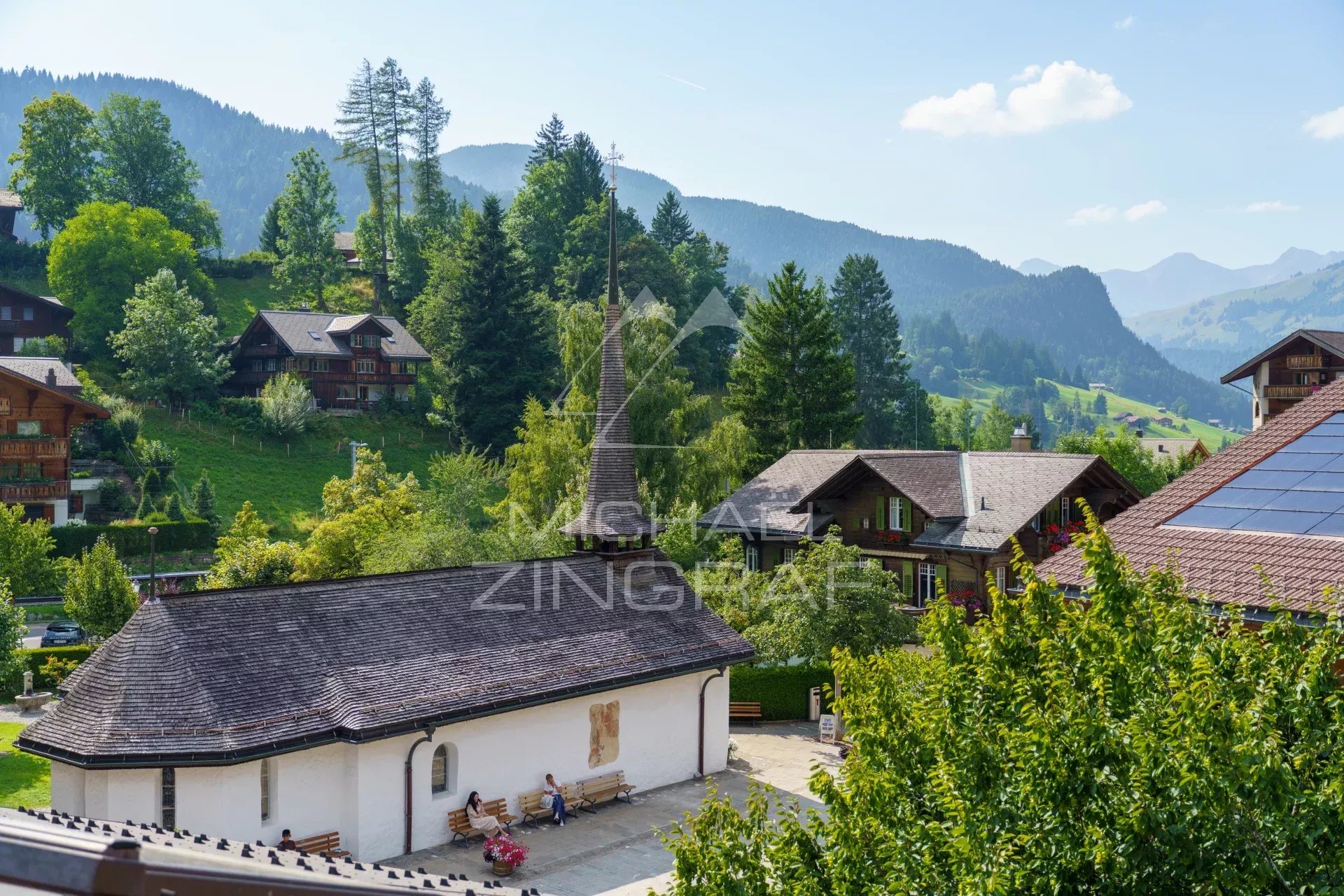 Elegantes Penthouse im Herzen des Dorfes