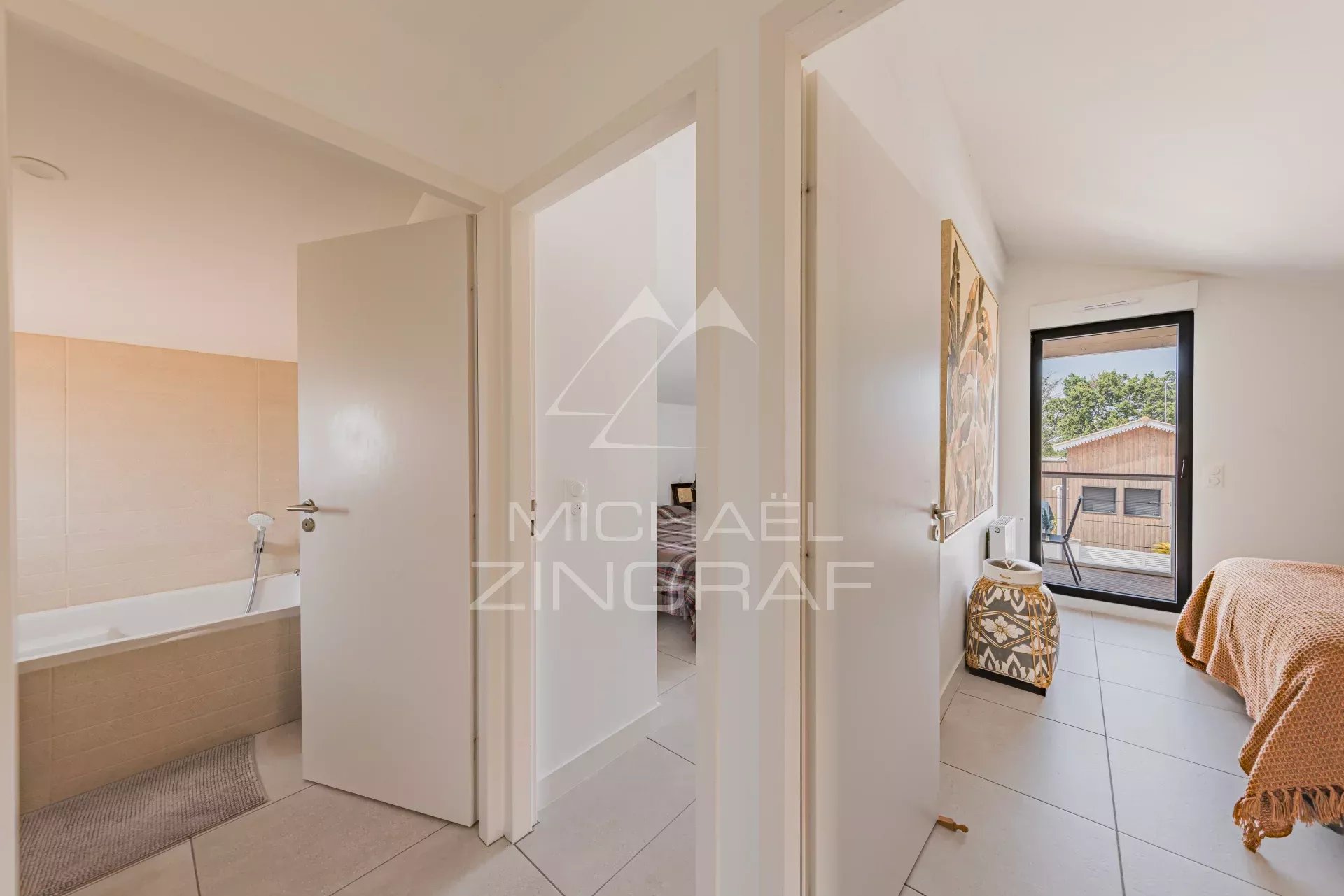 Zeitgenössische Villa mit Garten, Pool und Terrassen nahe dem Bassin d’Arcachon