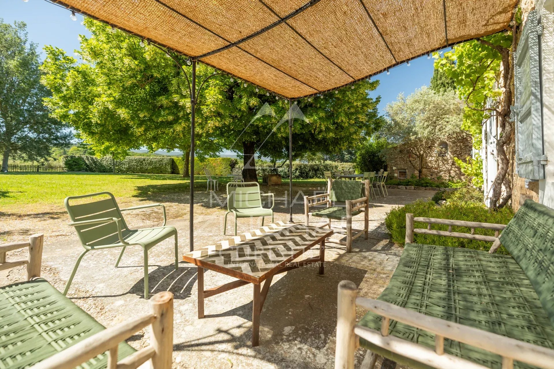 Roussillon - Charming provençal farmhouse with swimming pool