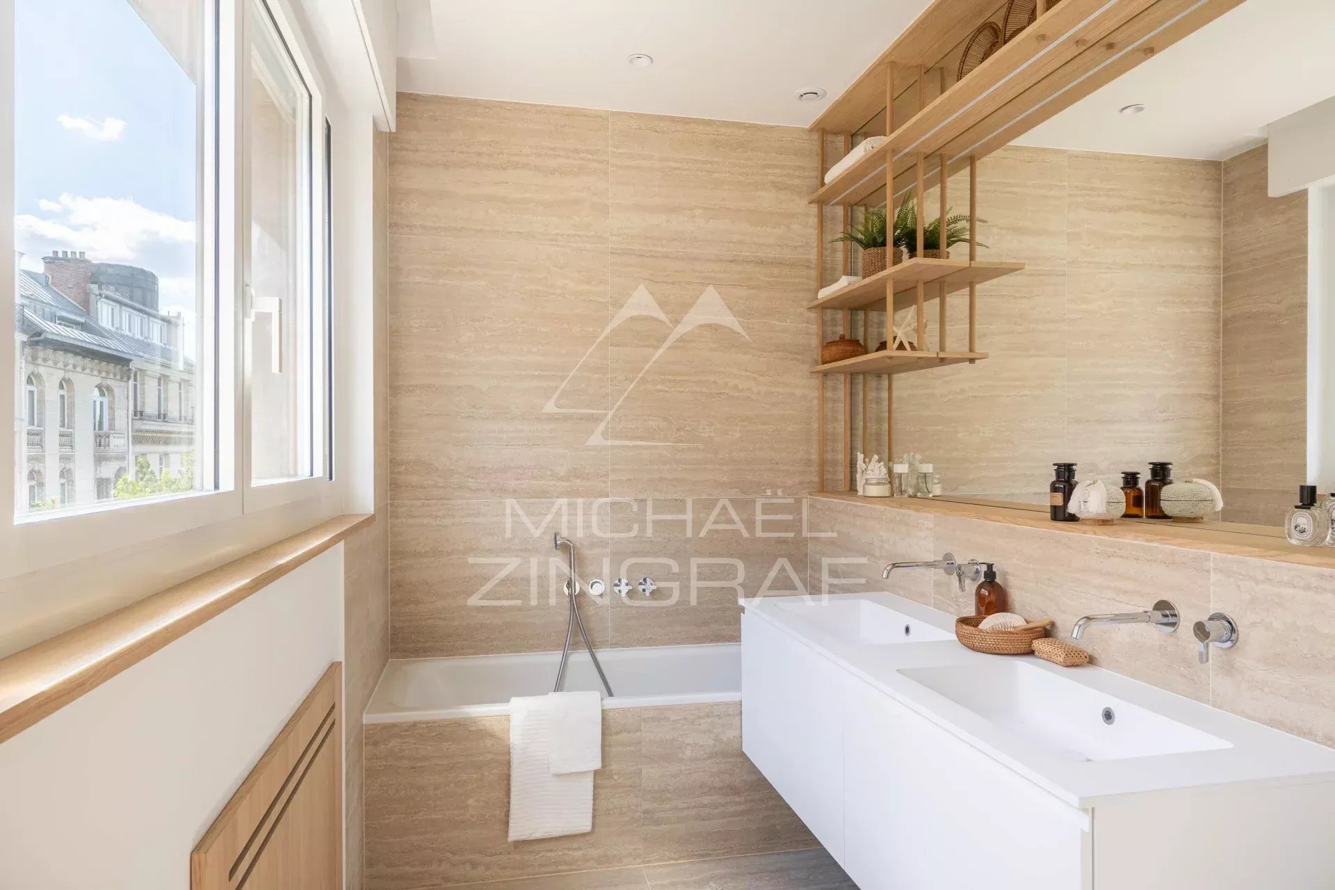 À vendre - Avenue Foch - Appartement refait à neuf - 3 suites