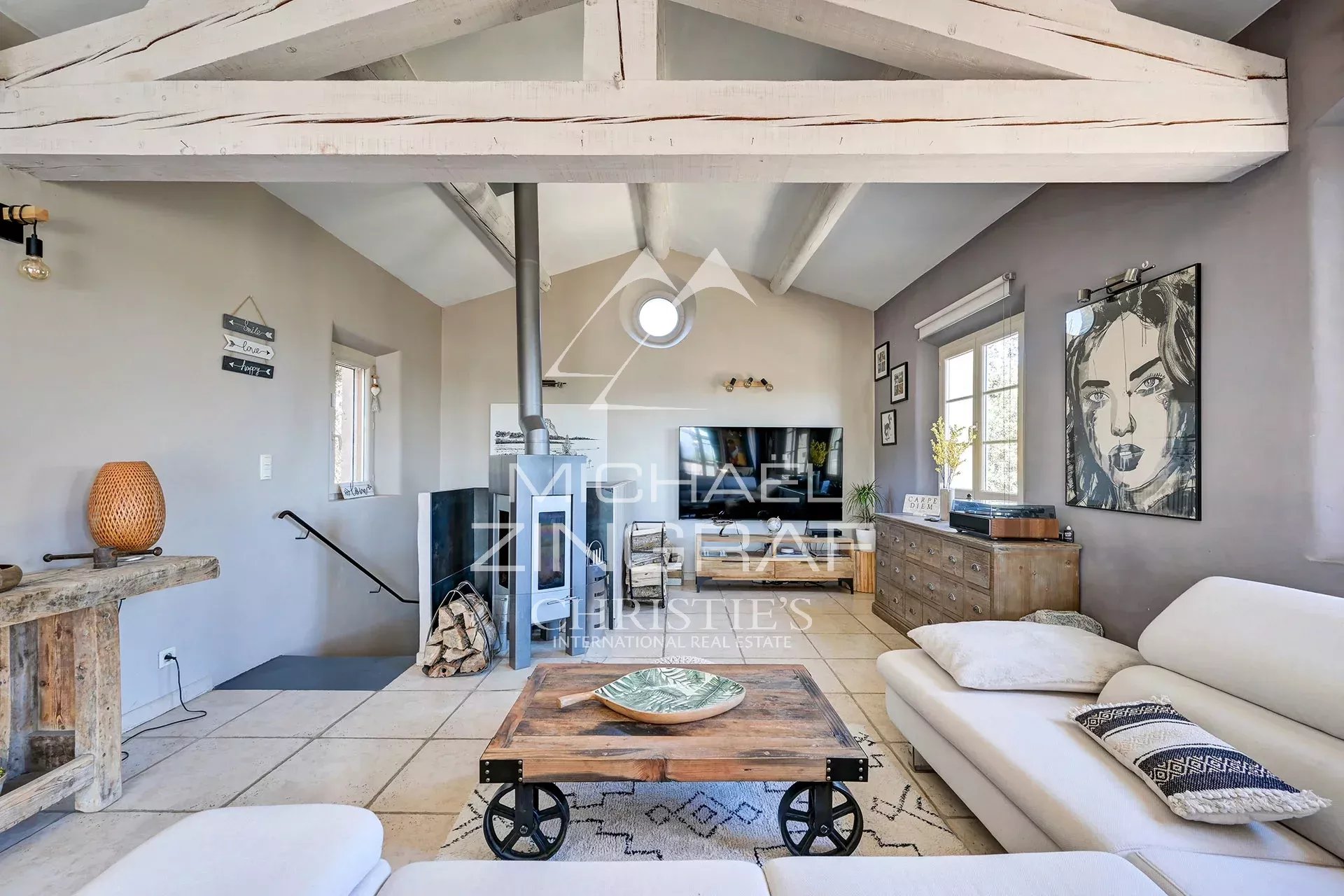 Propriété avec vue au calme