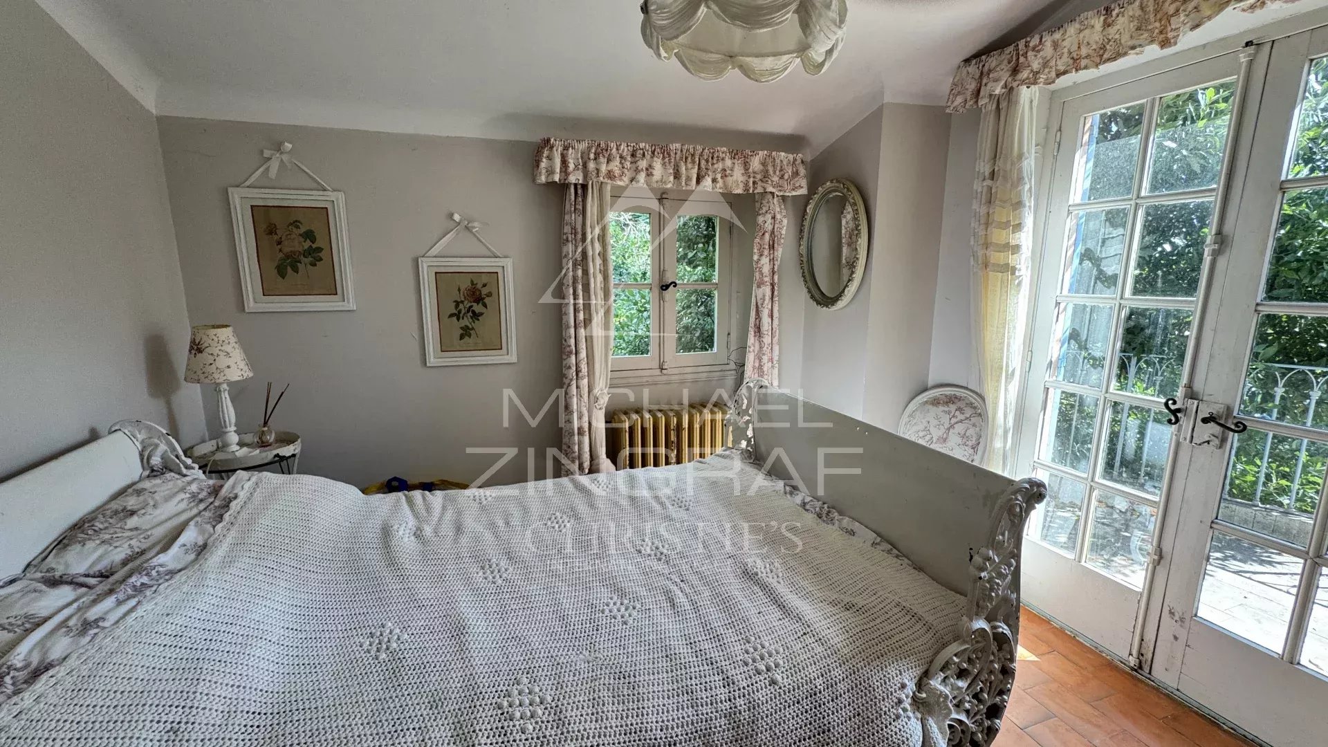 Cannes backcountry - Panoramic sea views