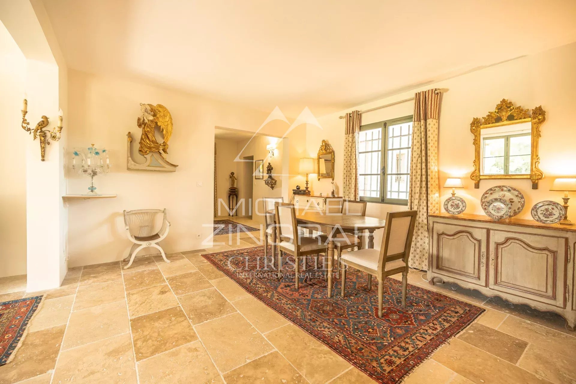 Belle maison avec vue panoramique sur les Alpilles