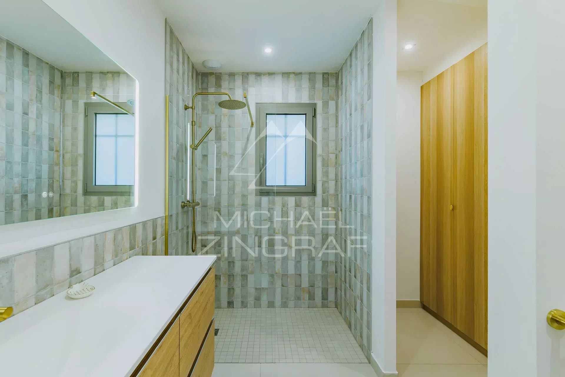 Abatilles – Elegante Familienvilla mit Pool