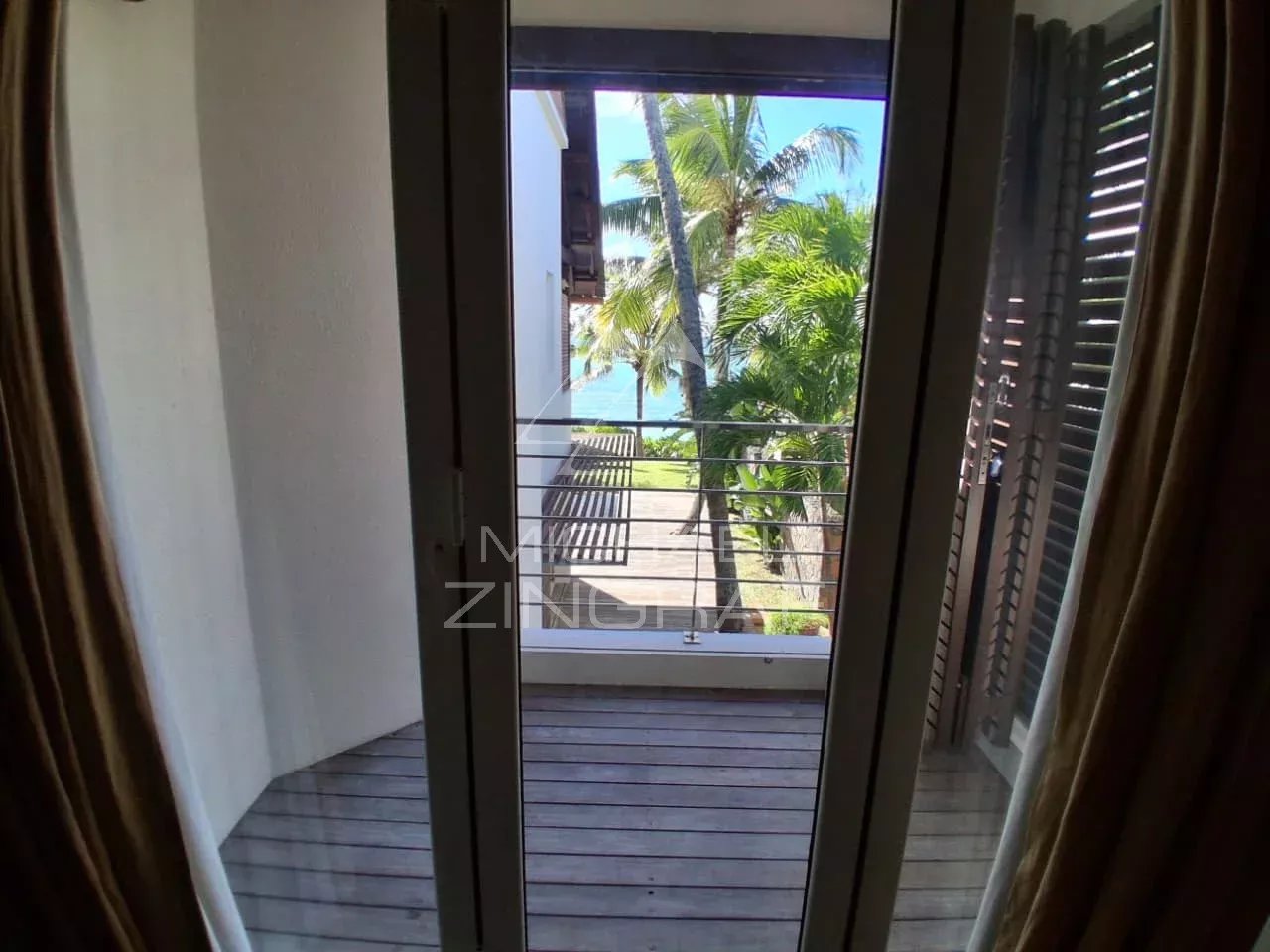 Mauritius - Rare opportunity : Luxury villa by the sea near Grand Bay - Pointe aux Canonniers